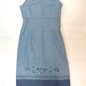 Vintagw 90s Liz Claiborne Soft Blue Denim Dress Embroidered Flower Detail, Sz 8